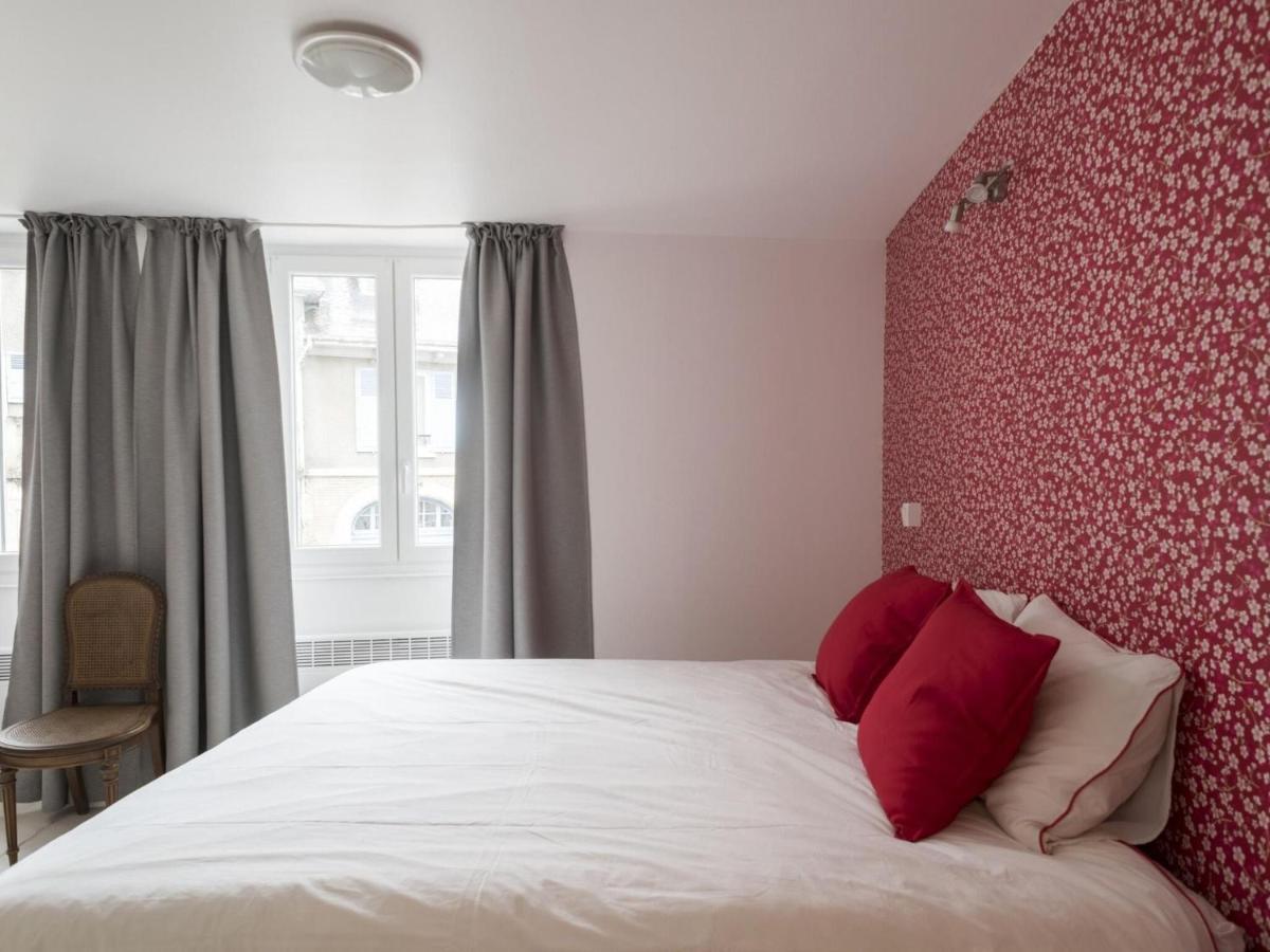 Lovely Holiday Home Near Joset Alain Dun-sur-Meuse Bagian luar foto